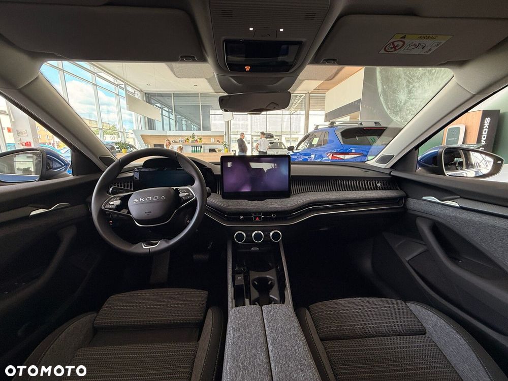 Skoda Superb 2.0 TSI Edition 130 DSG - 9