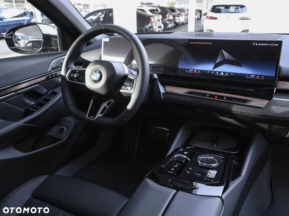 BMW Seria 5 540d xDrive mHEV M Sport - 10