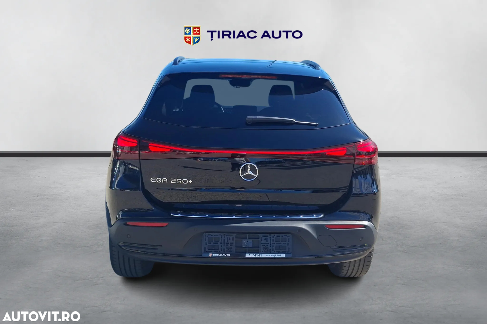 Mercedes-Benz EQA 250+ - 8