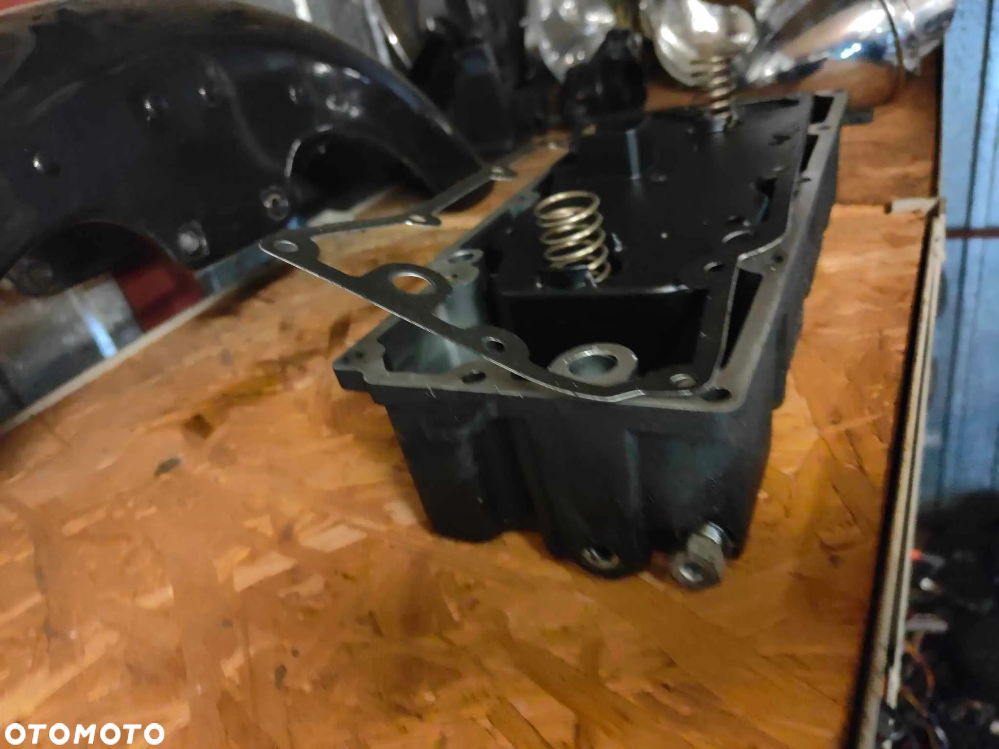 Miska olejowa Harley Touring Road King Electra uszczelka - 3