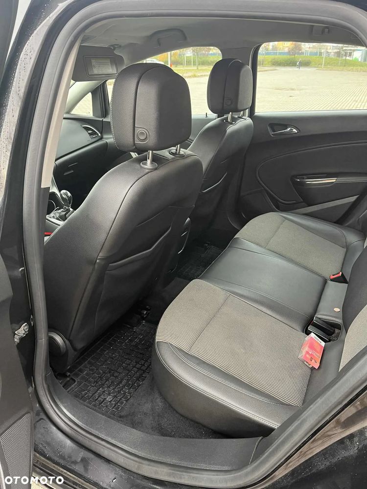 Opel Astra 1.4 Turbo Cosmo - 14