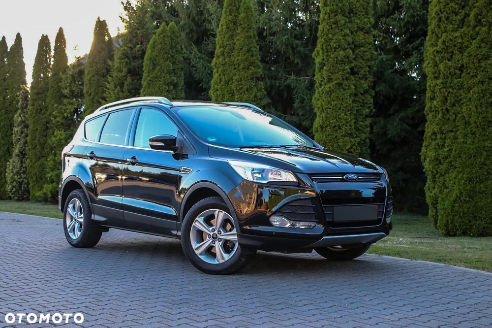 Ford Kuga 1.5 EcoBoost 2x4 Individual - 9