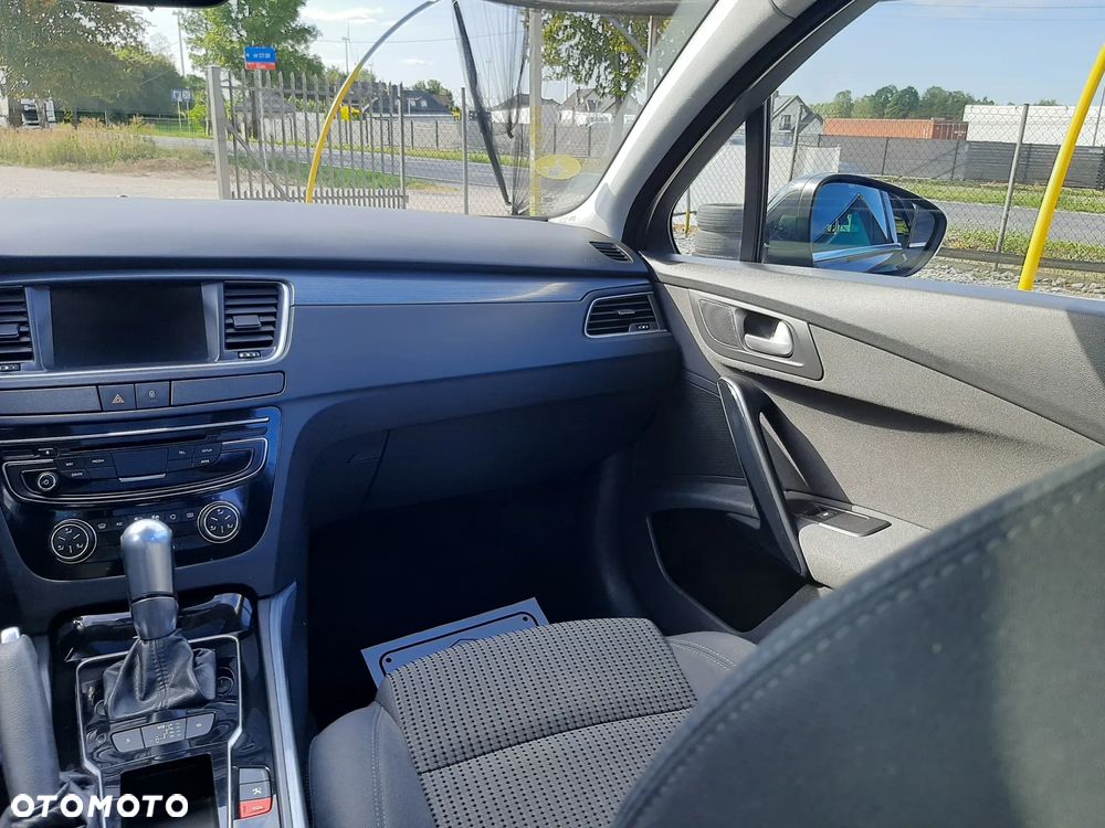 Peugeot 508 BlueHDi 120 EAT6 Stop&Start Business-Line - 30