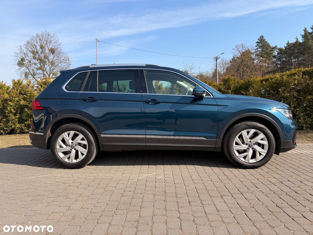 Volkswagen Tiguan - 2