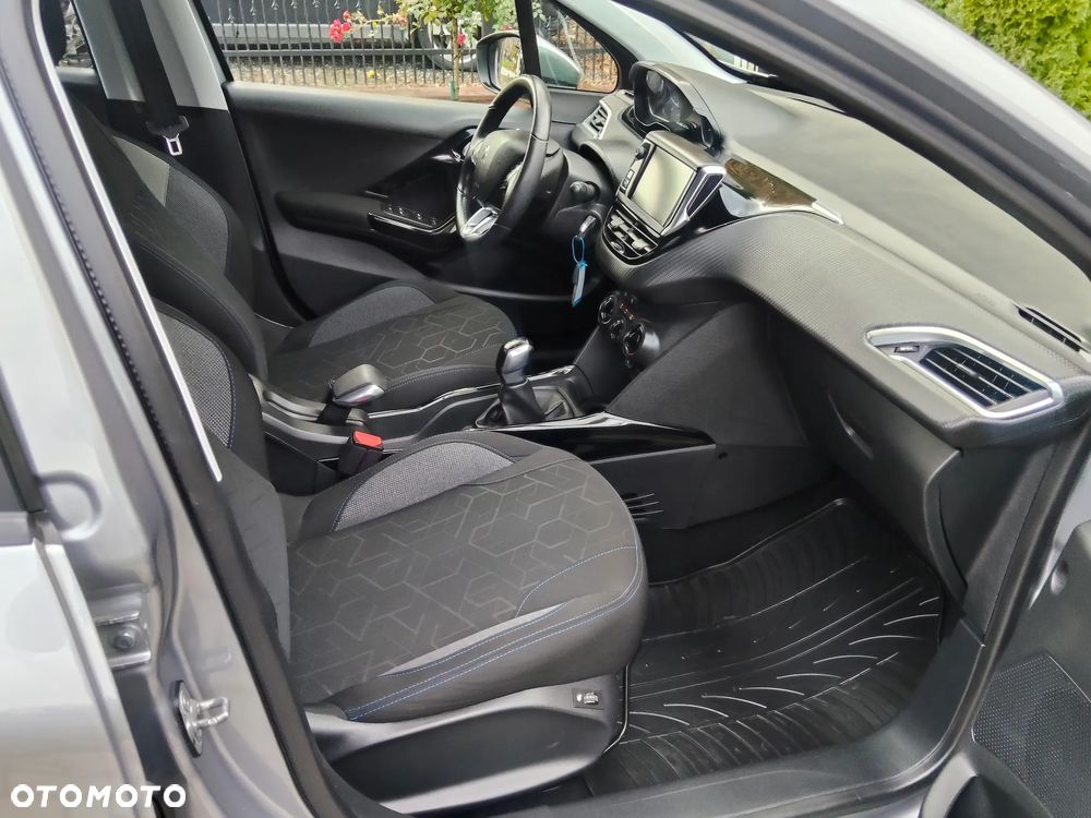 Peugeot 2008 - 26