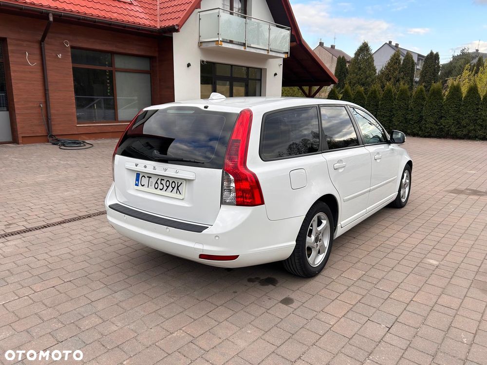Volvo V50 D2 Summum - 2