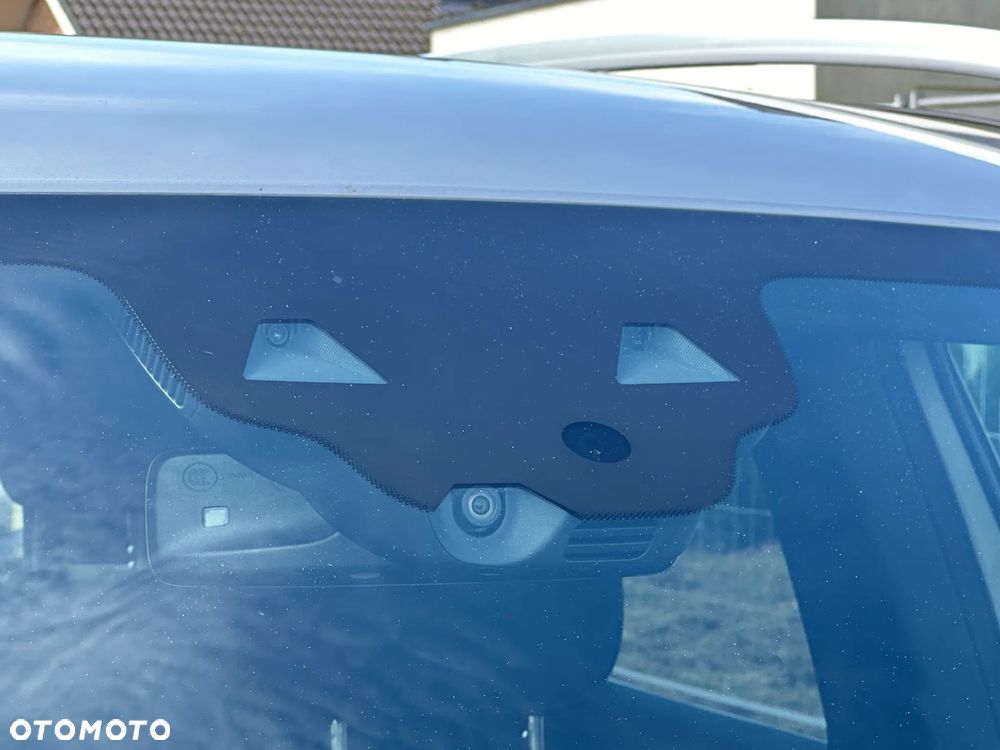 Mercedes-Benz GLB 220 d 4-Matic AMG Line 8G-DCT - 11