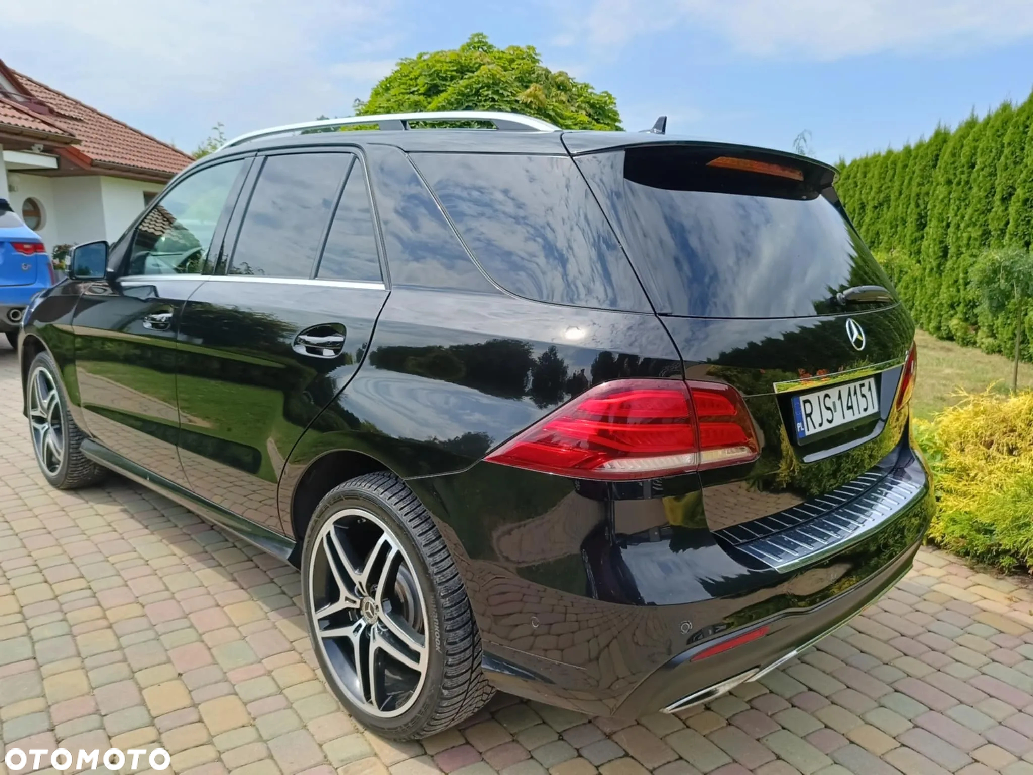 Mercedes-Benz GLE 500 e 4Matic 7G-TRONIC AMG Line - 6