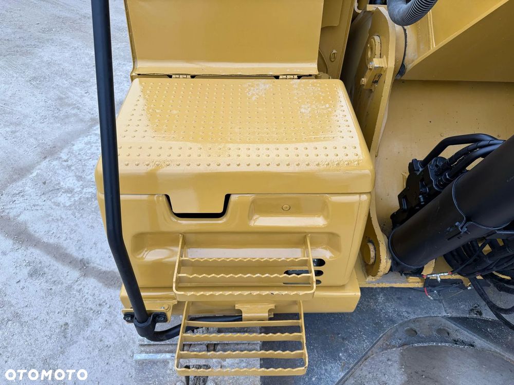 Caterpillar 326 FLN - 10