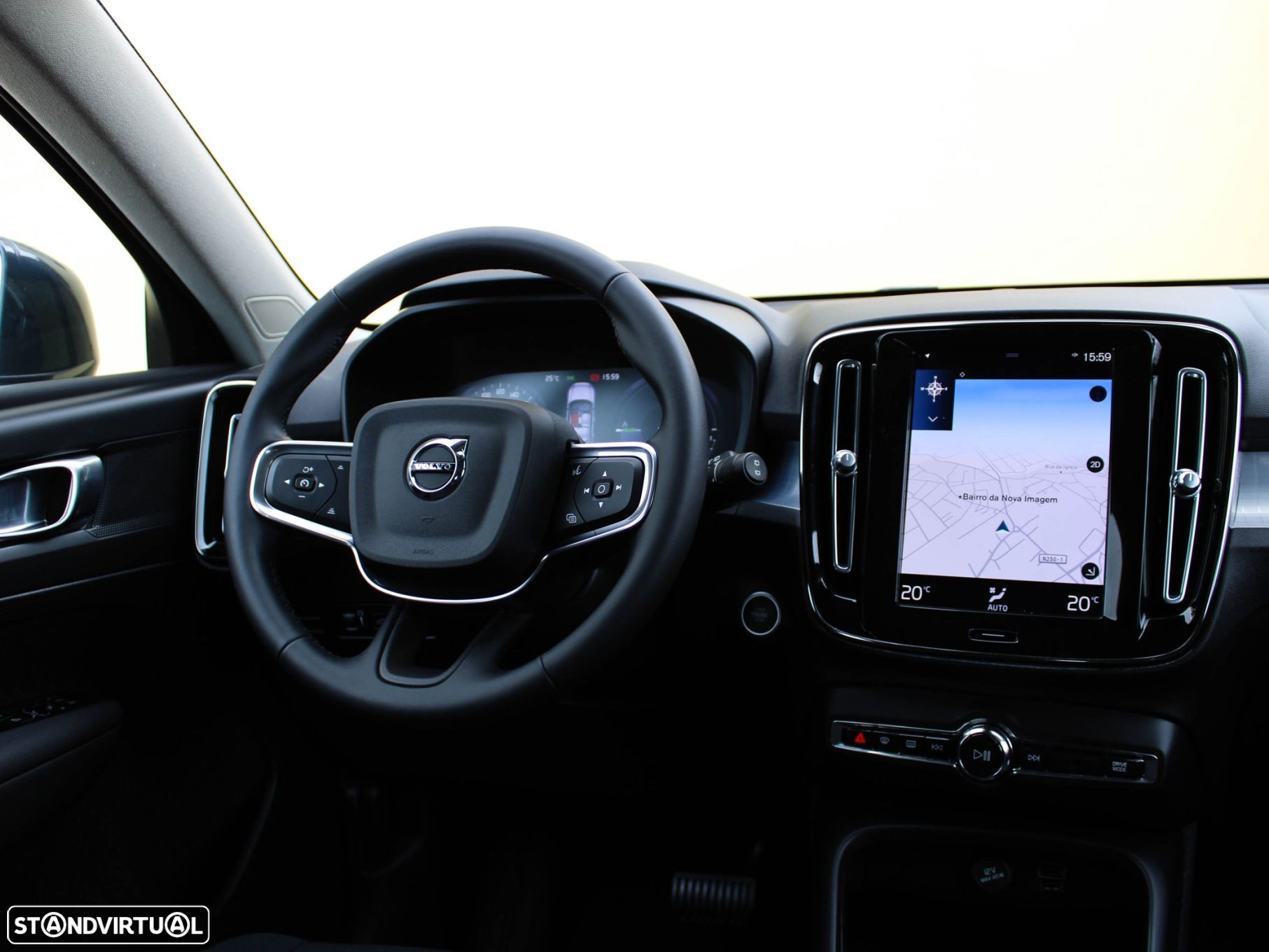 Volvo XC 40 1.5 T4 PHEV Inscription Expression - 26