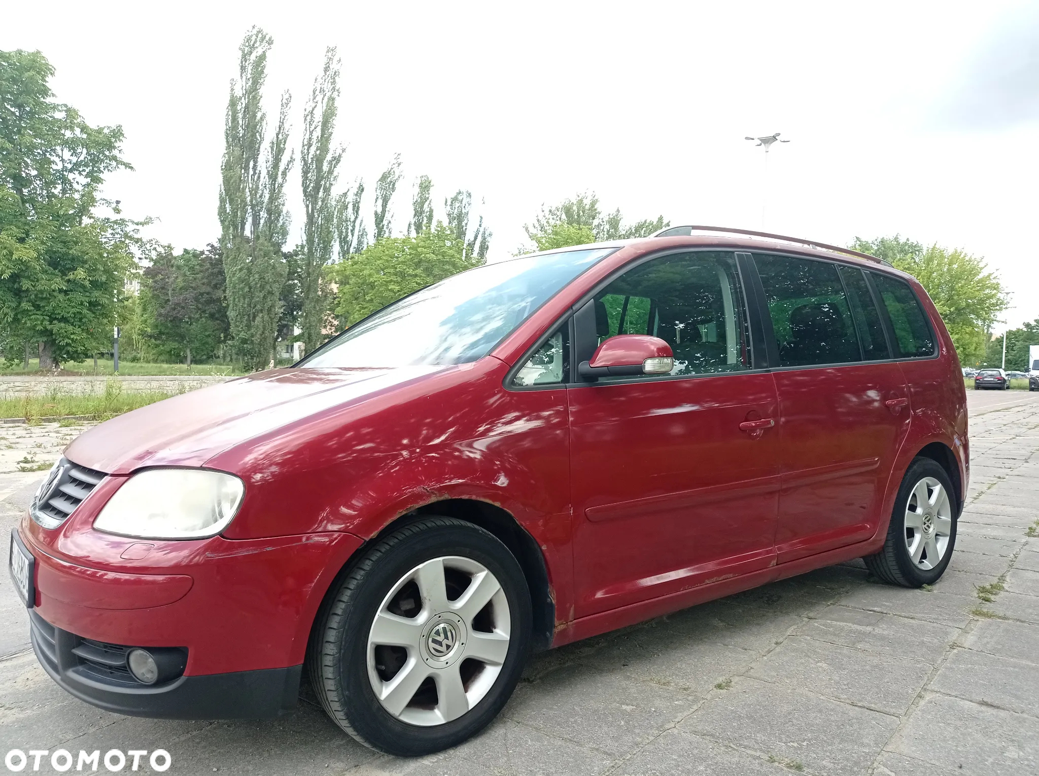 Volkswagen Touran 2.0 TDI Trendline - 2