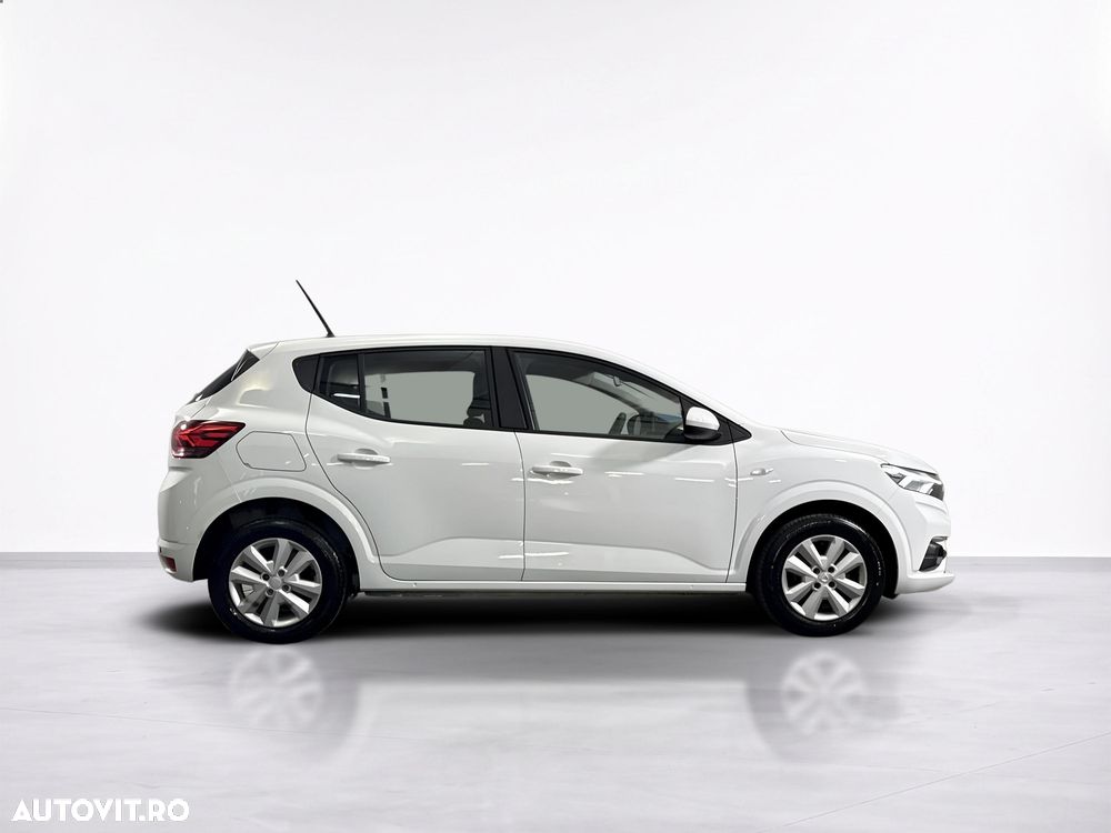 Dacia Sandero - 7