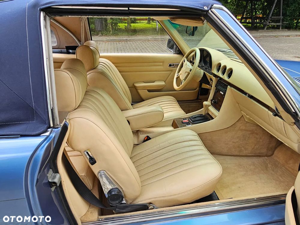 Mercedes-Benz SL - 15