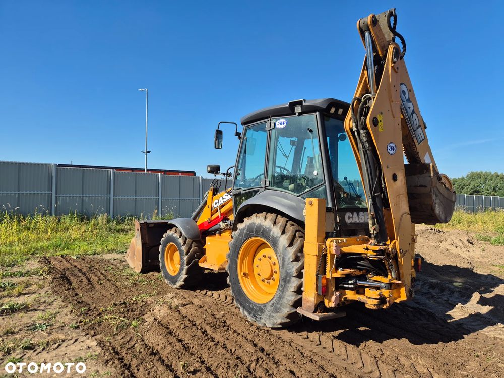 Case 580ST 4x4 Turbo Contractor Rok 2013 - 9
