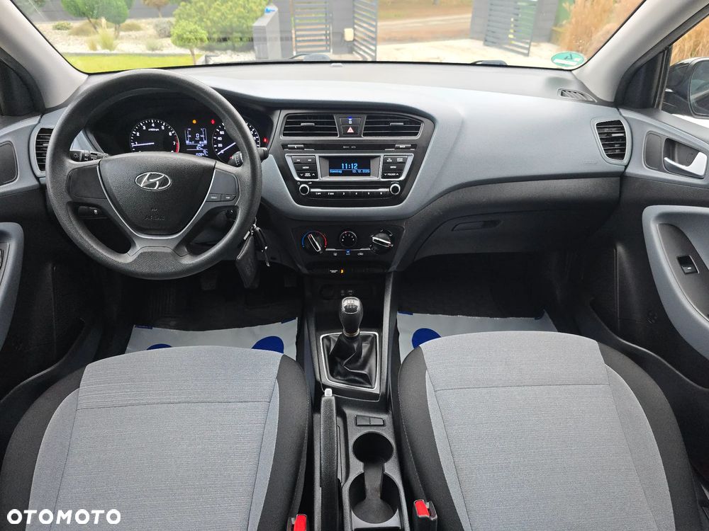 Hyundai i20 1.2 Pure - 7