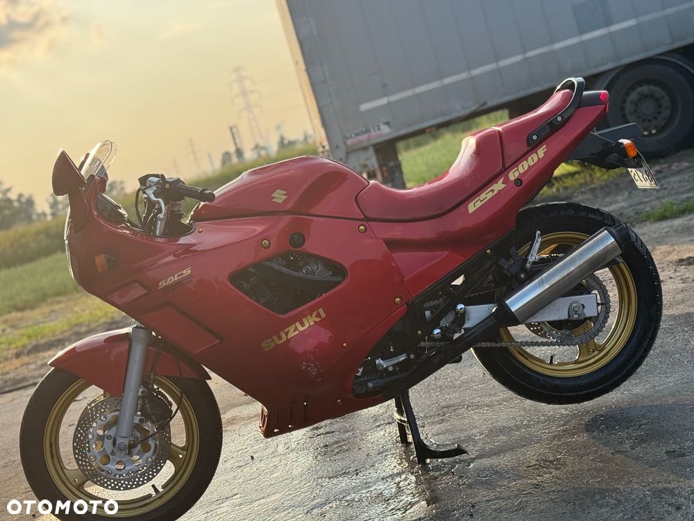 Suzuki GSX-F - Katana - 4