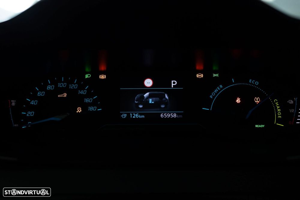 Peugeot e-2008 50 kWh Allure - 17