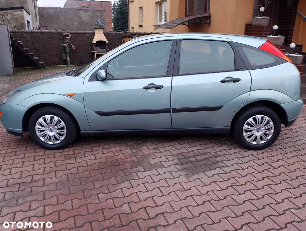 Ford Focus 1.4 Trend - 7