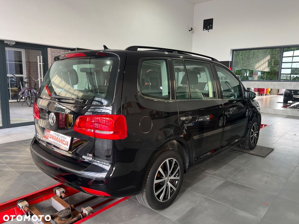Volkswagen Touran 1.6 TDI DPF BlueMot Comfortline - 10