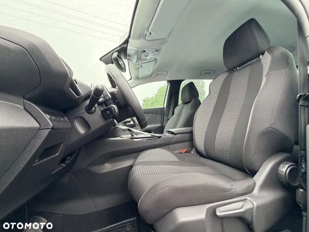 Peugeot 3008 1.5 BlueHDi Active Pack S&S EAT8 - 14