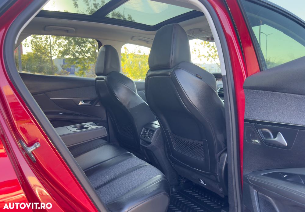 Peugeot 3008 1.2 PureTech Turbo S&S EAT8 Allure - 28