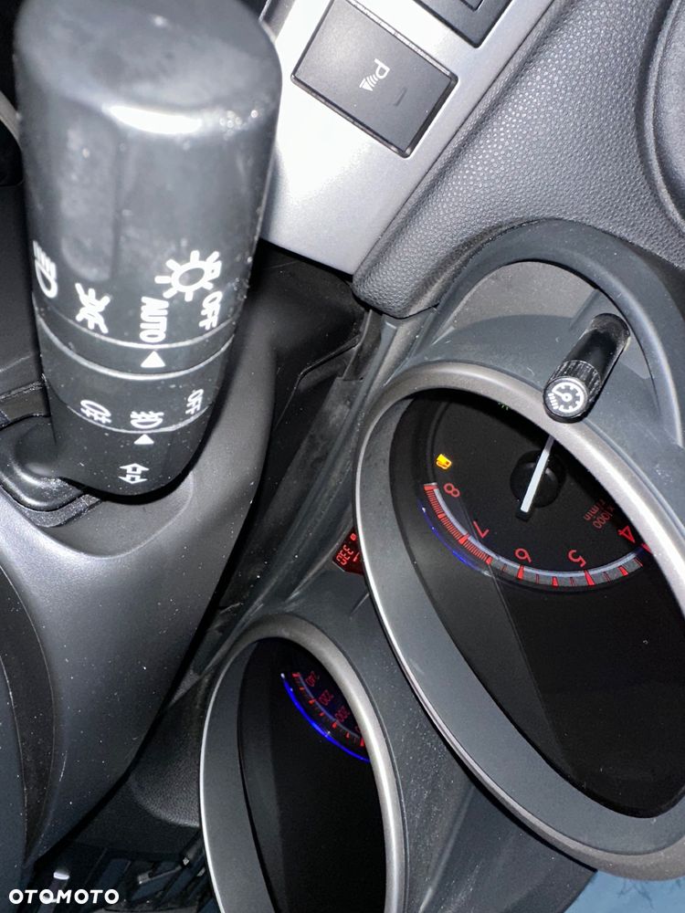 Mazda 3 1.6 Exclusive - 11