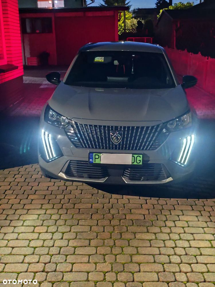 Peugeot 2008 50kWh Allure - 22