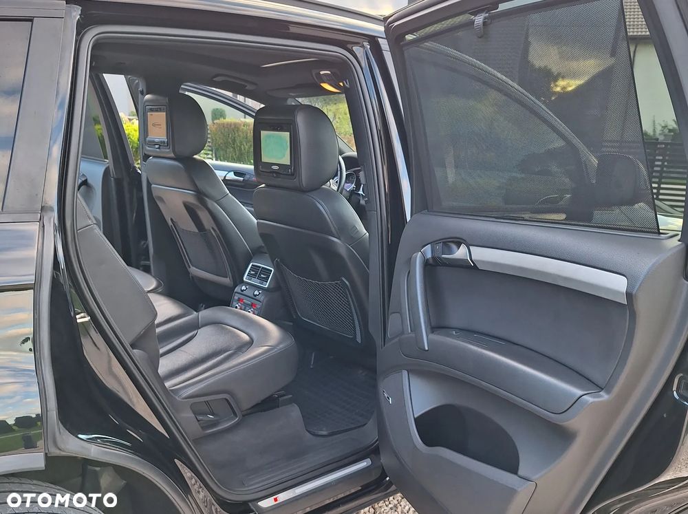 Audi Q7 - 15