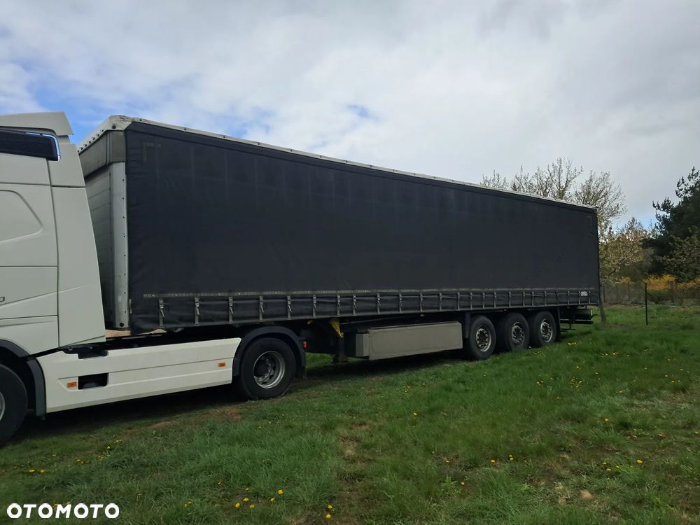 Schmitz Cargobull - 1