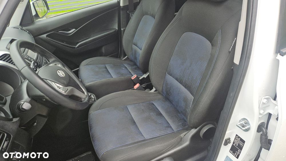 Hyundai ix20 1.6 blue Space - 13