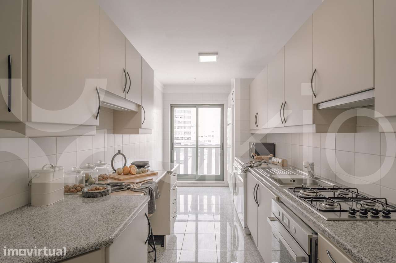 Apartamento T2 em Gulbenkian - Praça Espanha - Grande imagem: 3/22