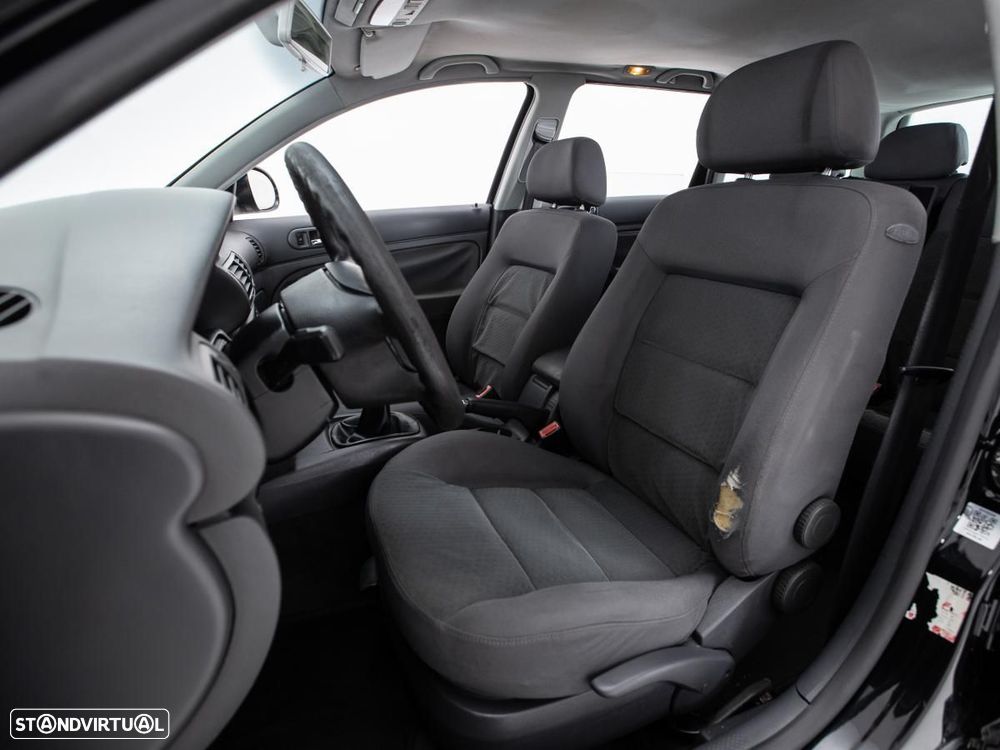 VW Passat Variant - 8