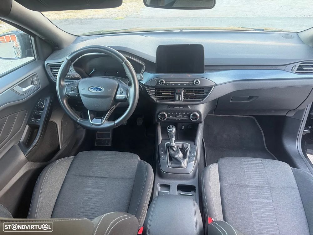 Ford Focus SW 1.0 EcoBoost Active X - 2