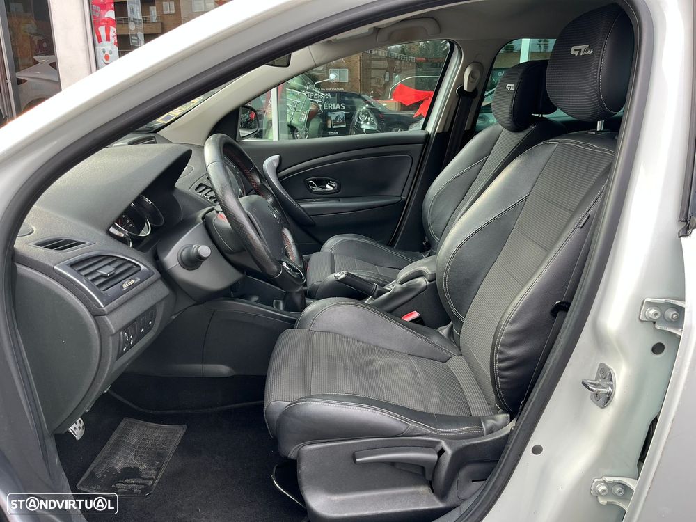 Renault Mégane Sport Tourer 1.6 dCi GT Line SS - 9