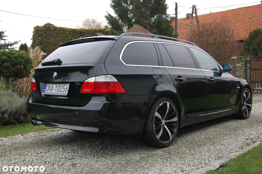 BMW Seria 5 520d Edition Lifestyle - 2