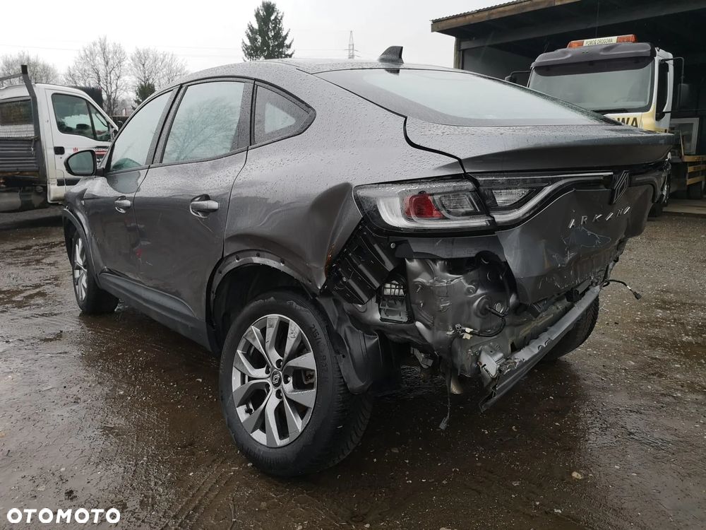 Renault Arkana E-TECH 145 INTENS - 26