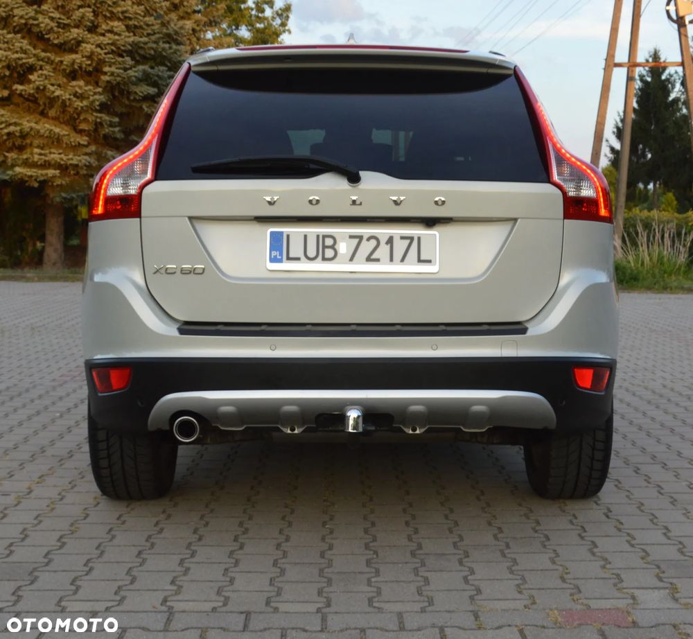 Volvo XC 60 - 6