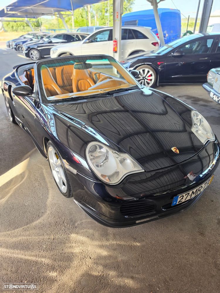 Porsche 911 Série F - 2