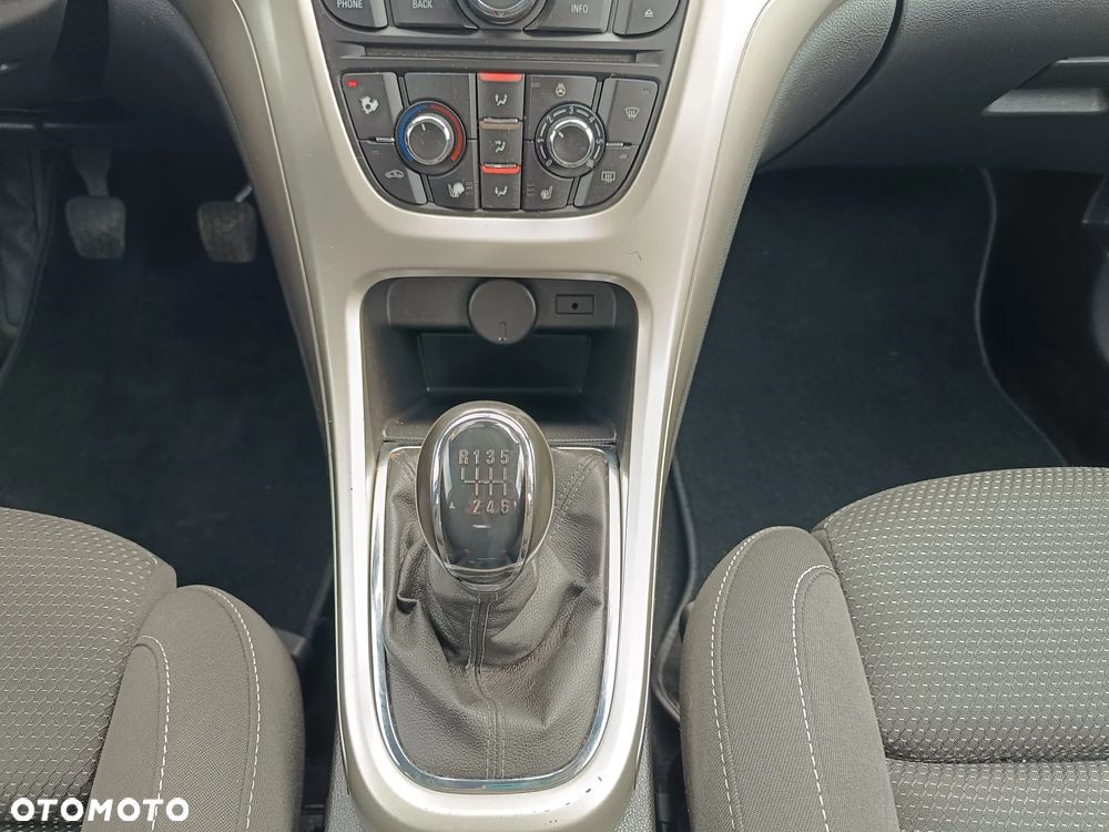 Opel Astra 1.7 CDTI - 19