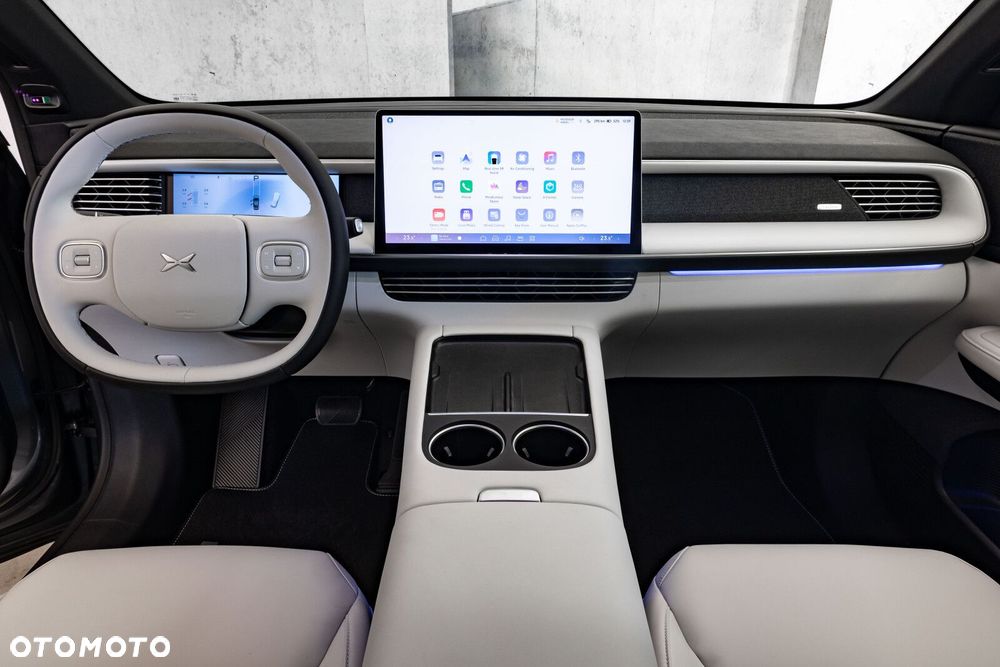 XPeng G6 - 11