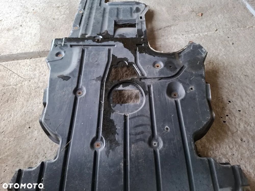 OSLONA PLYTA POD SILNIK PODWOZIA BMW E90 E91 SLASK WYSYLKA - 7