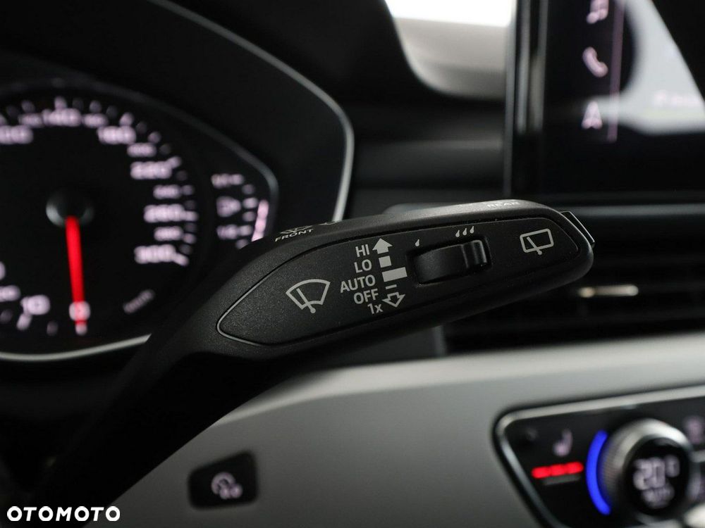 Audi A4 Avant 35 TDI mHEV Advanced S tronic - 36