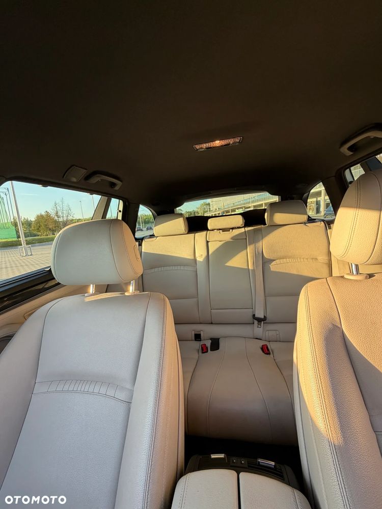 BMW Seria 5 520d - 13