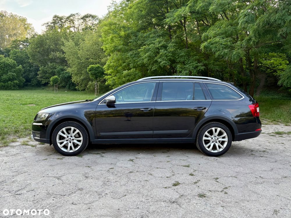 Skoda Octavia 2.0 TDI 4x4 DSG Scout - 5