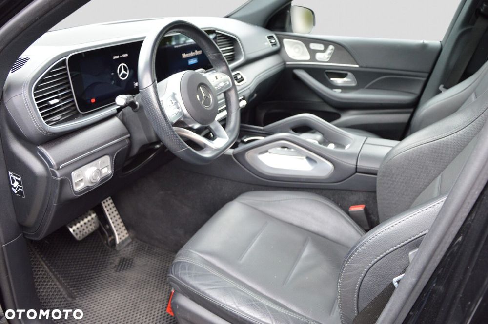 Mercedes-Benz GLE - 12