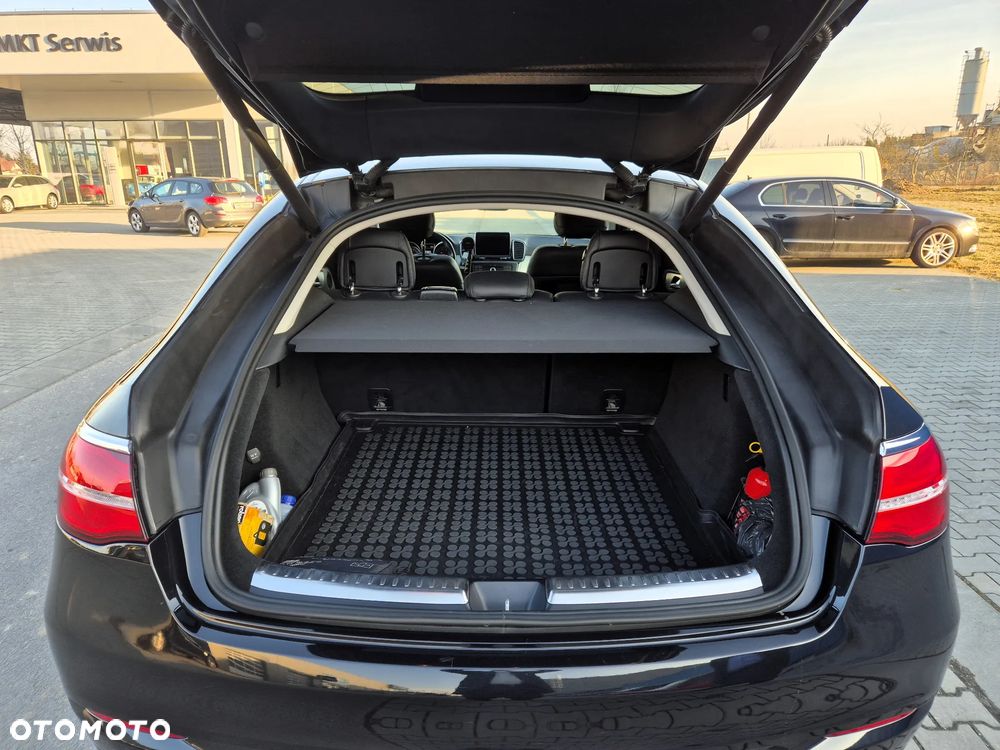 Mercedes-Benz GLE 400 4-Matic 9G-TRONIC - 9