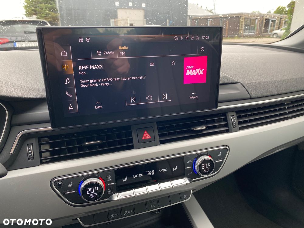 Audi A4 Limousine - 19