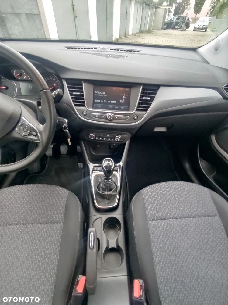 Opel Crossland X 1.2 T Enjoy S&S - 15