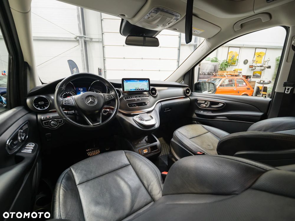 Mercedes-Benz Klasa V 300 d 4-Matic Avantgarde 9G-Tronic (długi) - 13