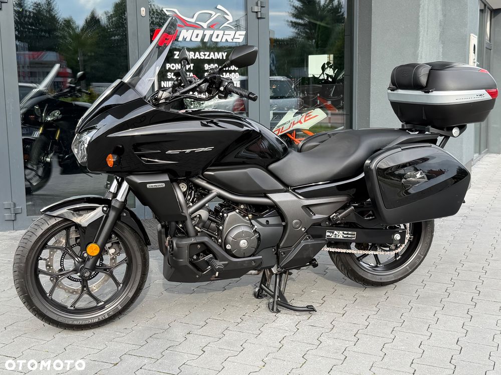 Honda CTX - 24